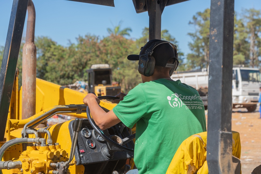 Cooperado em atividade na Cooperfran