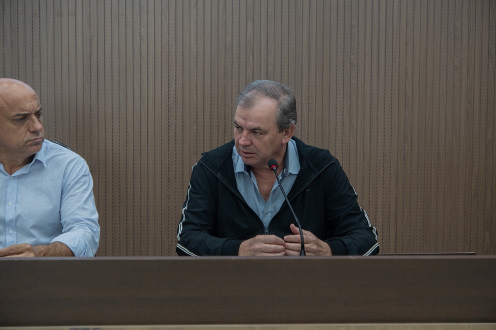 Vereador Gilson Pelizaro participa de Reunião de Comissões Permanentes