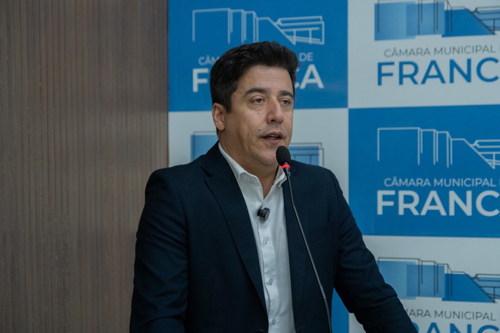 Vereador Fransergio Garcia defende educação especial