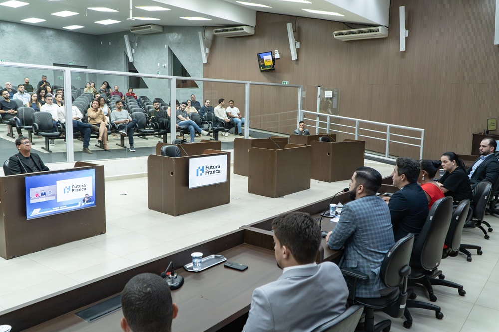 Câmara celebra 201 anos de Franca