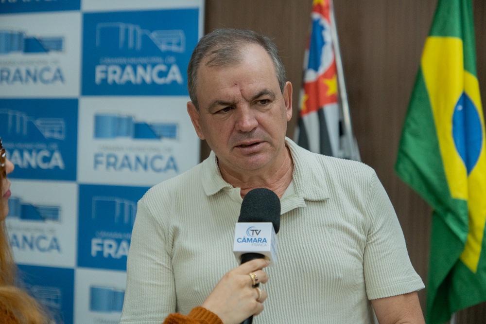 Vereador Gilson Pelizaro participa de Reunião de Comissões Permanentes