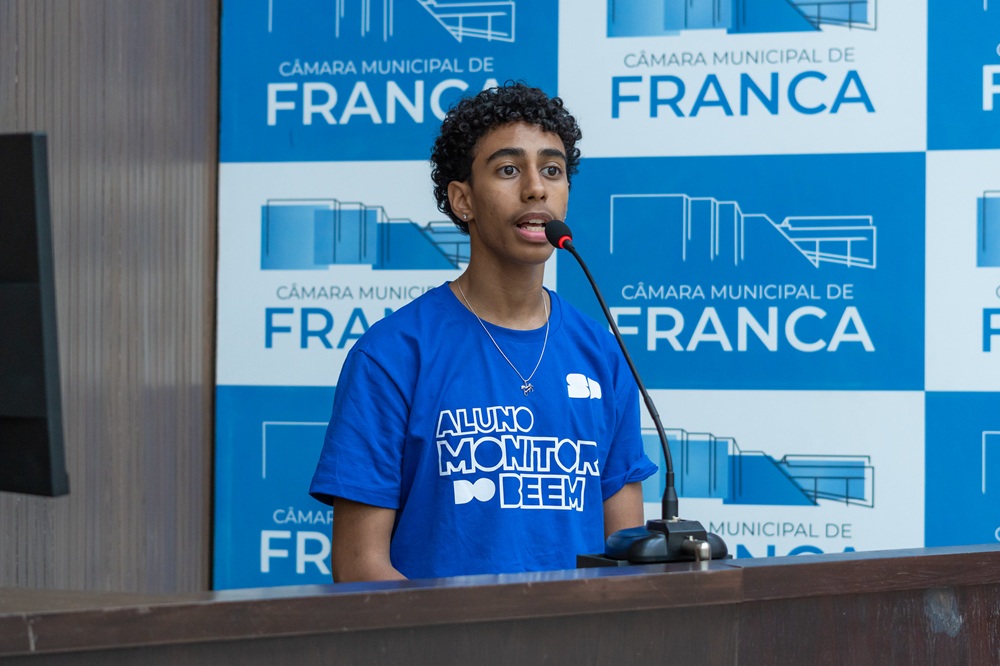 Câmara de Franca questiona fechamento de turmas do ensino noturno no Estado