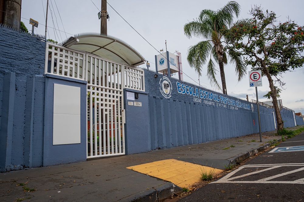 Câmara de Franca questiona fechamento de turmas do ensino noturno no Estado