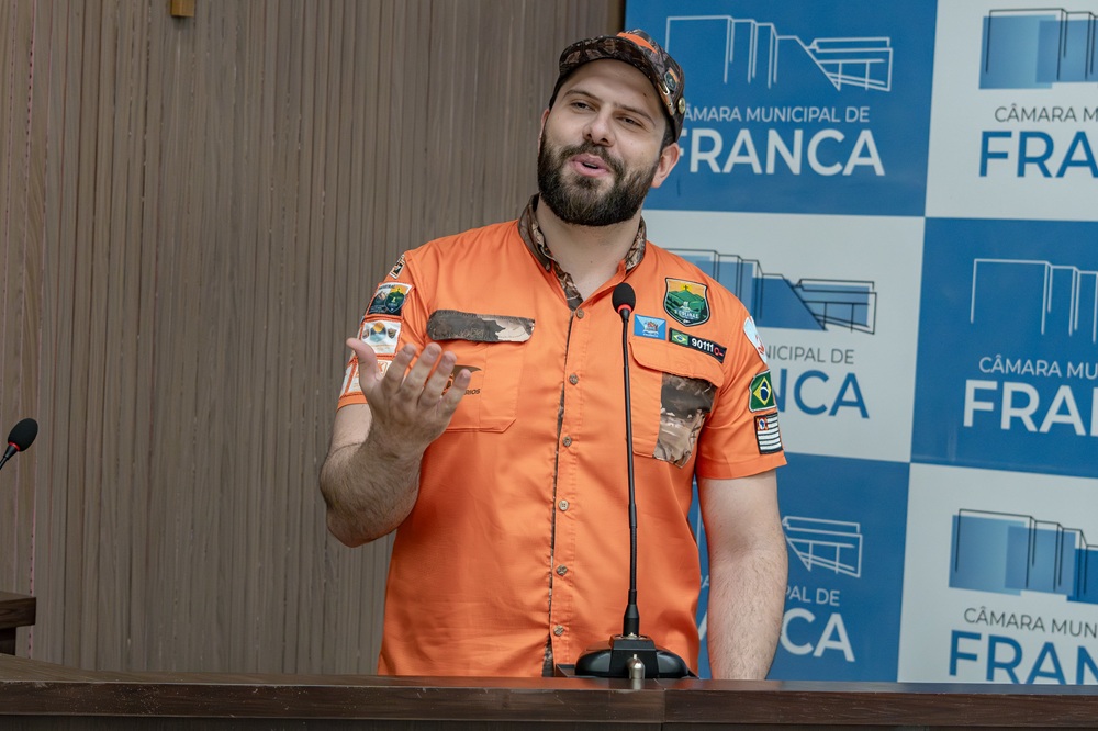 Câmara de Franca homenageia o grupo Legendários 3 Colinas com moção de aplausos