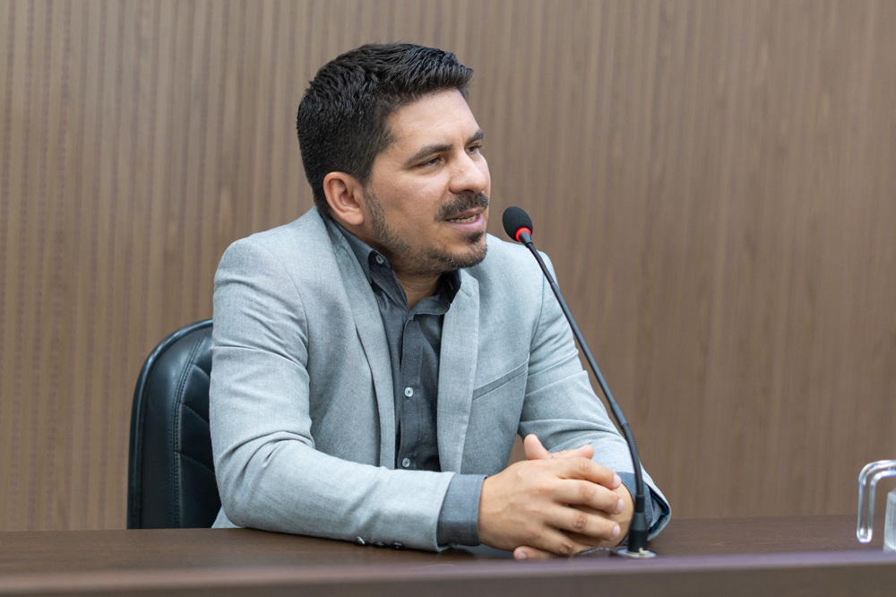 Plenário da Câmara de Franca recebe cerimônia de posse dos novos auditores-fiscais do Trabalho