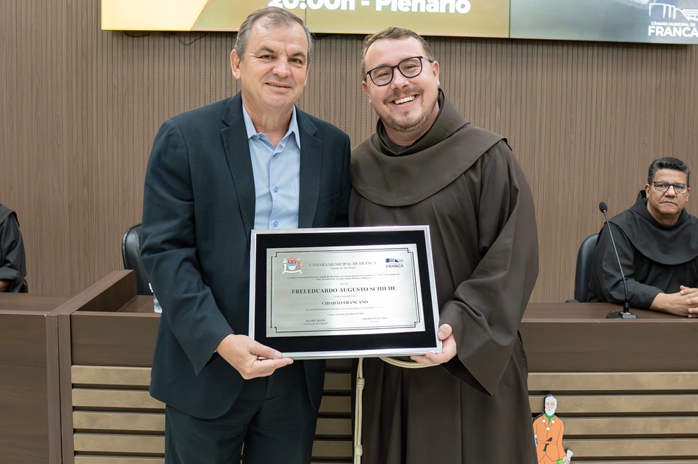 Câmara de Franca concede Título de Cidadão Francano a Frei Eduardo Schiehl