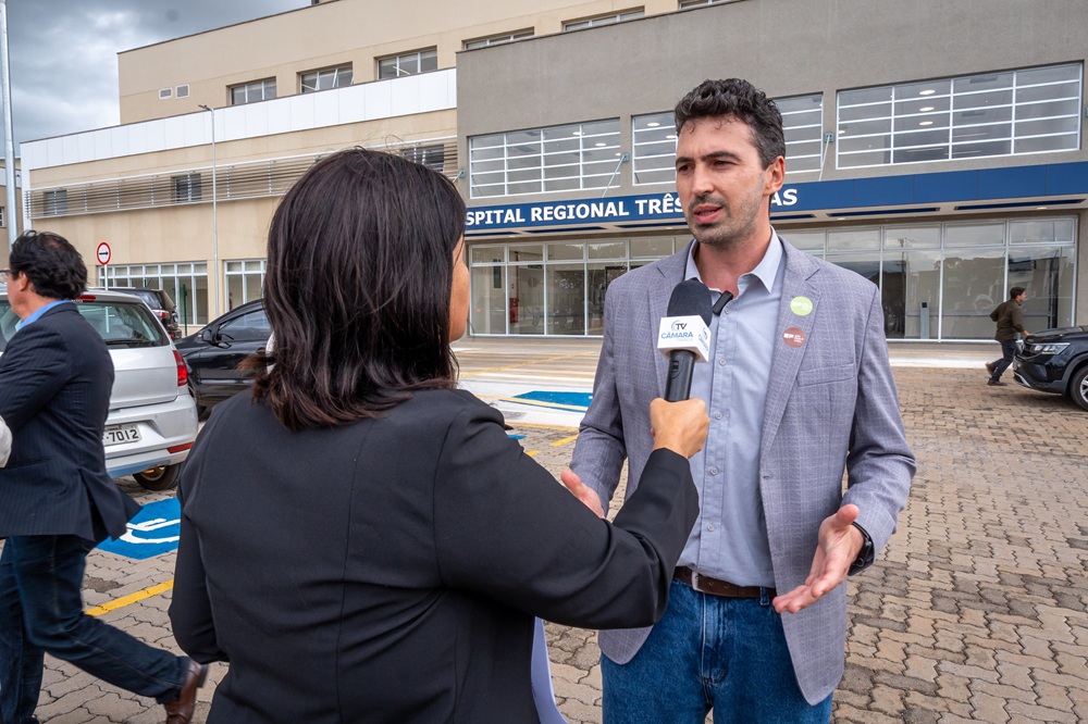 Vereador Daniel Bassi comenta visita de Tarcísio