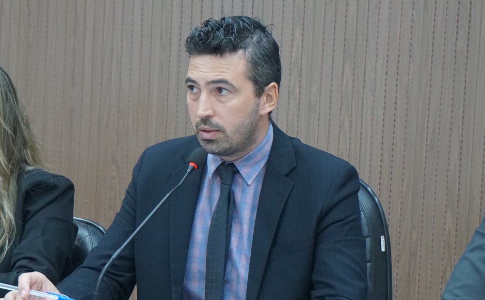 Bassi