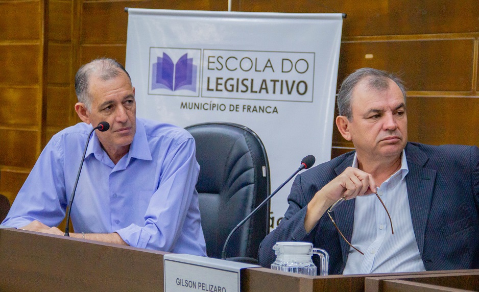 Câmara Municipal de Franca  Vereadores e deputados se unem contra proposta  de privatização da Sabesp