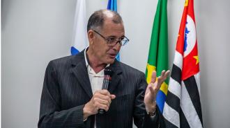 Ronaldo Carvalho aponta prejuízos com queimadas urbanas e faz apelo; ‘não põe fogo!’