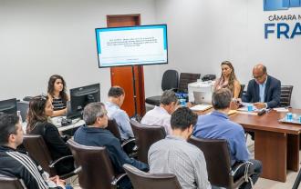 PL sobre taxa de ocupação no Distrito Industrial Antônio Della Torre é debatido em Audiência Pública