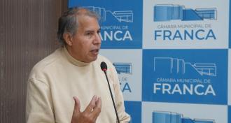 Tidy propõe audiência com governador para discutir leitos e Hospital Estadual