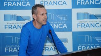 Construtor reclama de entraves em loteamento e problemas de trânsito na zona oeste de Franca