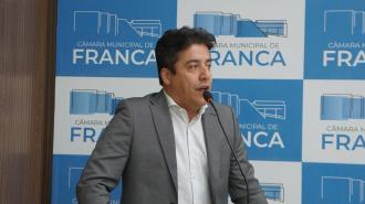 Fransérgio Garcia alerta sobre dependência de benefícios e aponta falta de mão de obra em Franca