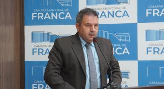 Marco Garcia comenta sobre políticas sociais, critica gastos do governo Lula e decisões do STF