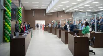 Câmara aprova lei que proíbe uso de cerol e leitura bíblica optativa nas escolas