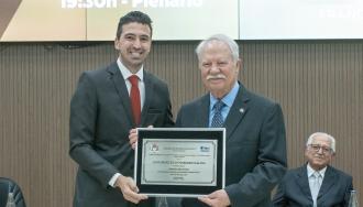 Diretor regional do Sesc São Paulo,Luiz Galina é homenageado com título de cidadão francano