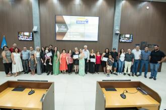 Foto dos participantes da Sessão Solene