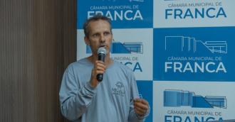 Munícipe faz apontamentos, apresenta sugestões e pede melhorias no trânsito 