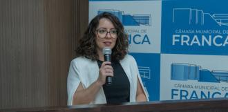 Marília Martins cobra justiça, condena violência e critica Tarcísio por fala sobre vítimas do metanol
