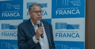 Marcelo Tidy aborda fila de cirurgias, saúde pública e acessibilidade em Franca