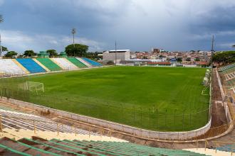 Entre quadras e gramados, Franca é movida pelo amor ao esporte