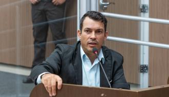 Câmara aprova criação de Frente Parlamentar em Defesa dos Professores e da Integridade no Ambiente Escolar