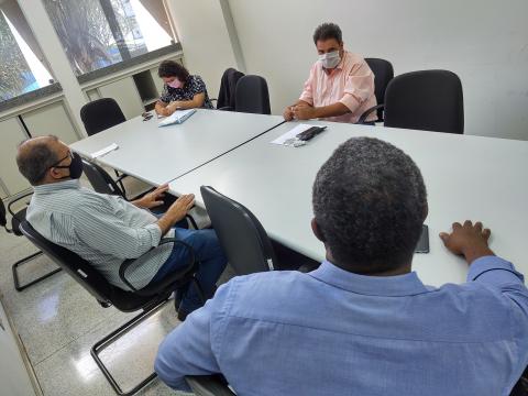 Membros da Comissão Processante durante última reunião, no dia 16 de junho deste ano