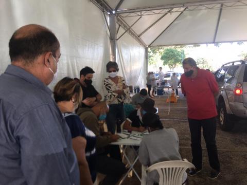 Donizete da Farmácia, Lurdinha Granzotte e Marcelo Tidy realizam visita-Surpresa no Poliesportivo