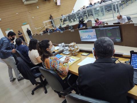 Mesa Diretora da Câmara Municipal de Franca durante a 18ª Sessão Ordinária