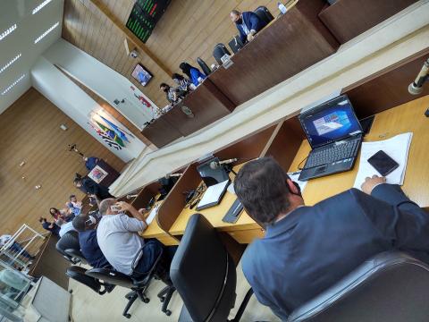 Vereadores acompanham a 21ª Sessão Ordinária da Câmara Municipal de Franca