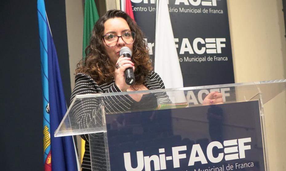 ‘A população merece ser ouvida!’ diz Marilia ao defender servidores da saúde e educação