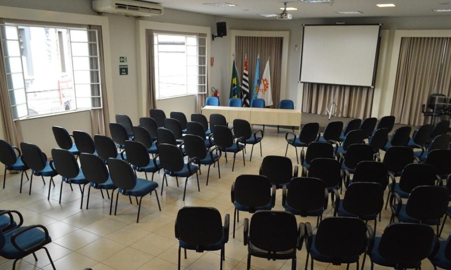 Câmara realiza 7ª Sessão Ordinária no Centro Empresarial da ACIF