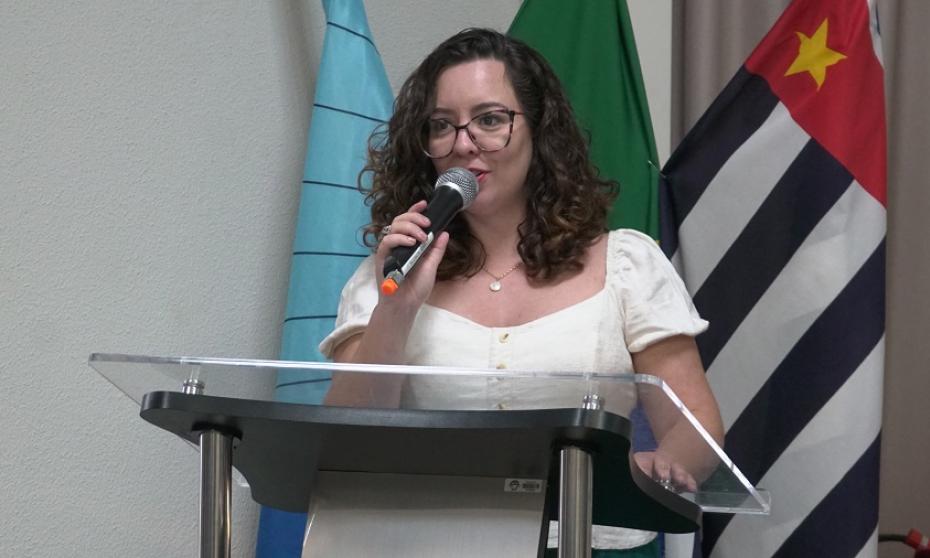 Marília Martins cobra transparência em nomeações da Prefeitura e melhorias no transporte público