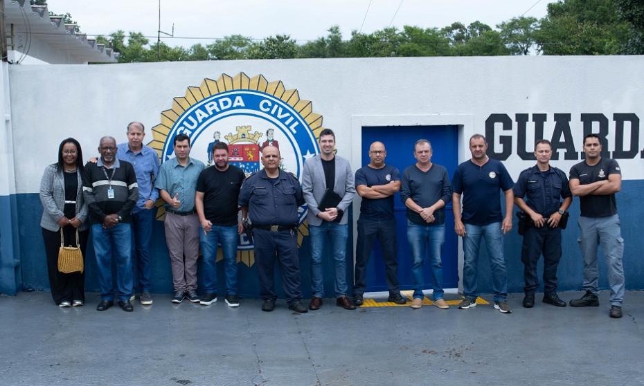 Vereadores realizam visita institucional na sede da Guarda Civil Municipal