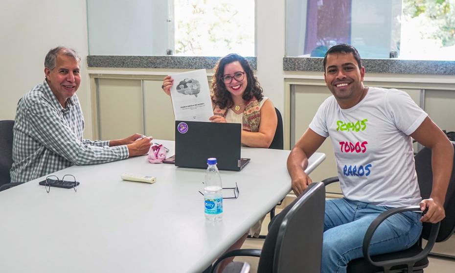 Frente Parlamentar busca informações em projeto modelo no atendimento de autistas 