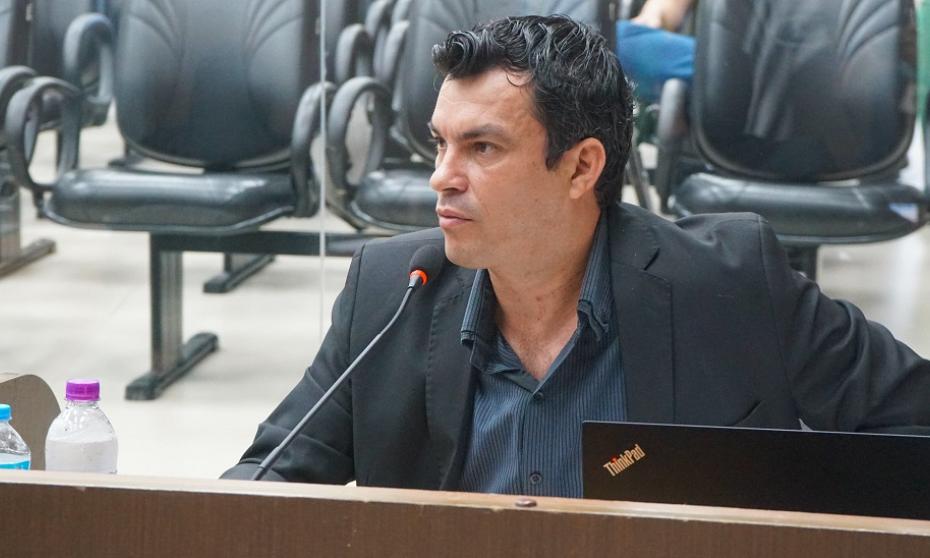 Leandro O Patriota sugere força-tarefa com união de lideranças para resolver falta de vagas para internação