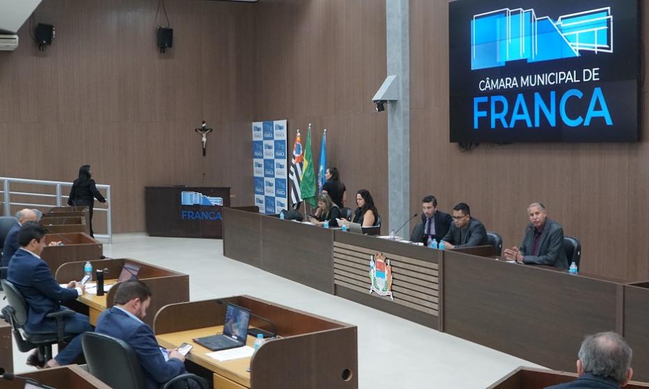 Câmara aprova reforma do CRAS Norte, implantação de parklets e criação de Frente Parlamentar da Saúde