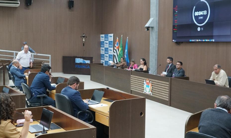 Câmara de Franca aprova em 1º turno criação de cargos na Prefeitura