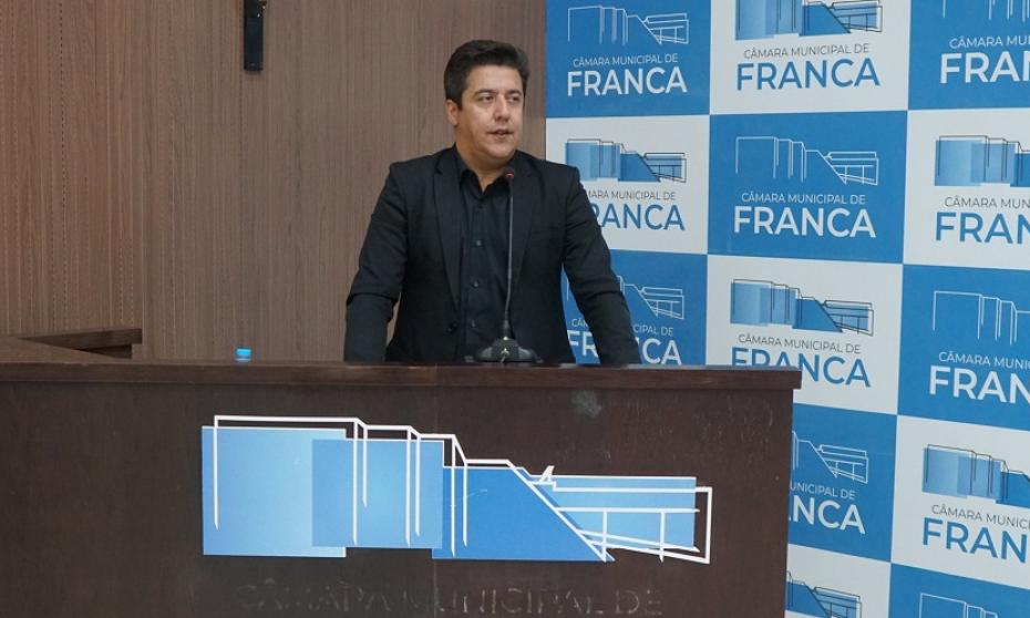 Fransérgio Garcia defende análise responsável sobre transporte e rebate críticas; ‘estão fazendo palanque!’