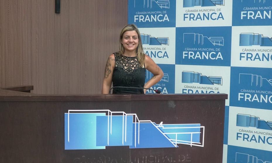 Lindsay Cardoso convida população para a Expocães 2025 neste domingo no Parque Fernando Costa