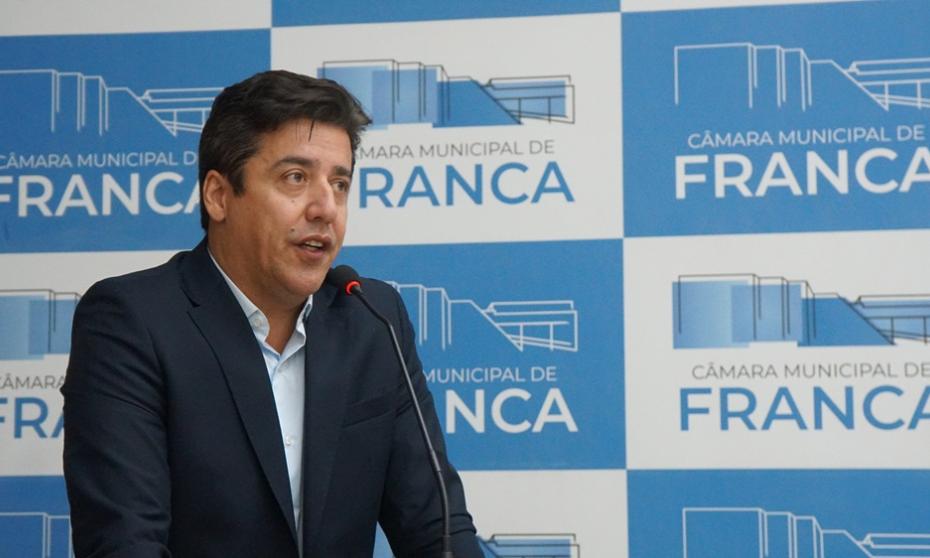 Fransérgio Garcia defende incentivo ao comércio eletrônico e novos projetos para geração de renda