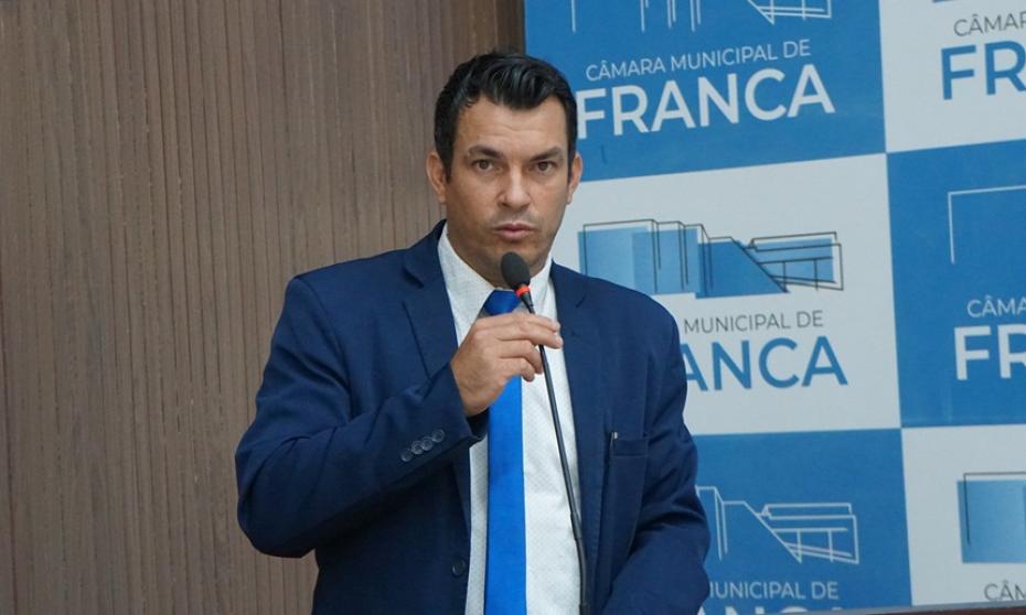 Na Tribuna, Patriota se solidariza com família de paciente e reforça luta por melhorias na saúde