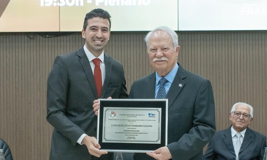 Diretor regional do Sesc São Paulo,Luiz Galina é homenageado com título de cidadão francano