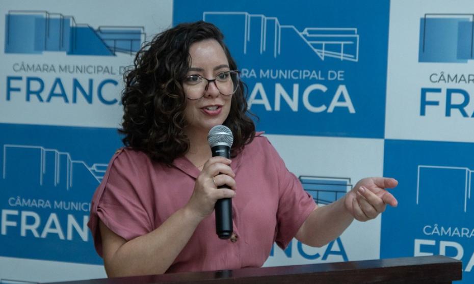 Marília Martins cobra agilidade em obra da Mogiana e relata visita à Casa de Passagem