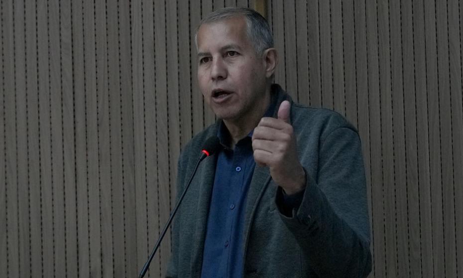 Tidy defende fiscalização no contrato de transporte e cobra acessibilidade em calçadas