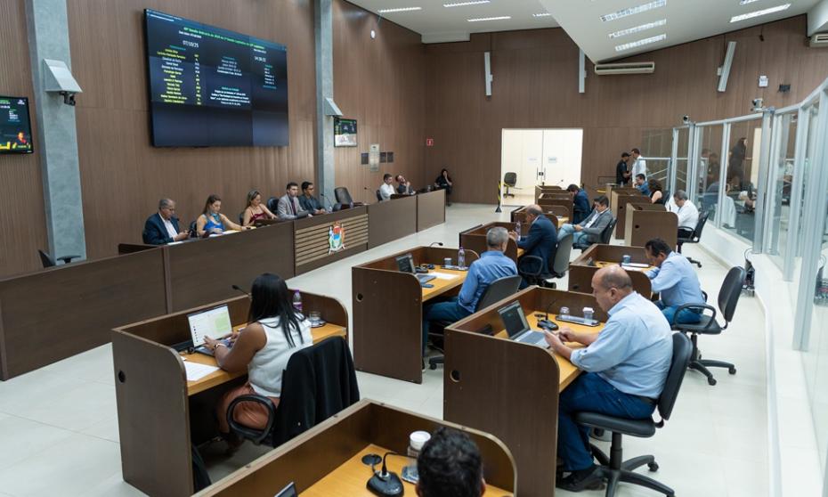 Câmara aprova em urgência mais R$ 2,12 milhões para saúde, educação e assistência social