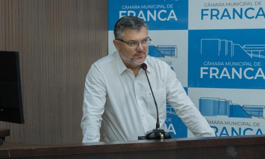 Munícipe defende atuação de representantes farmacêuticos na rede pública Munícipe defende atuação de representantes farmacêuticos na rede pública