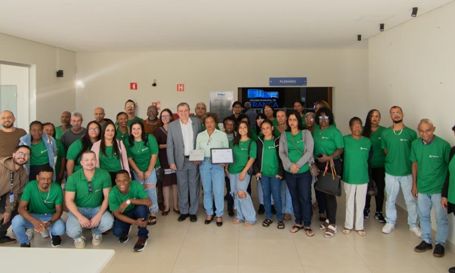 Câmara homenageia Cooperfran por contribuição ambiental e social em Franca