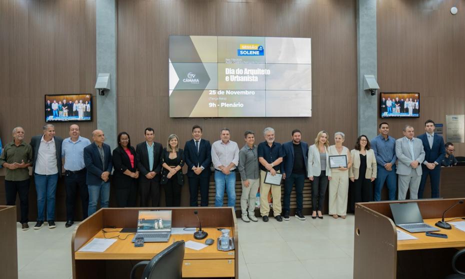 Câmara homenageia profissionais pelo Dia do Arquiteto e Urbanista